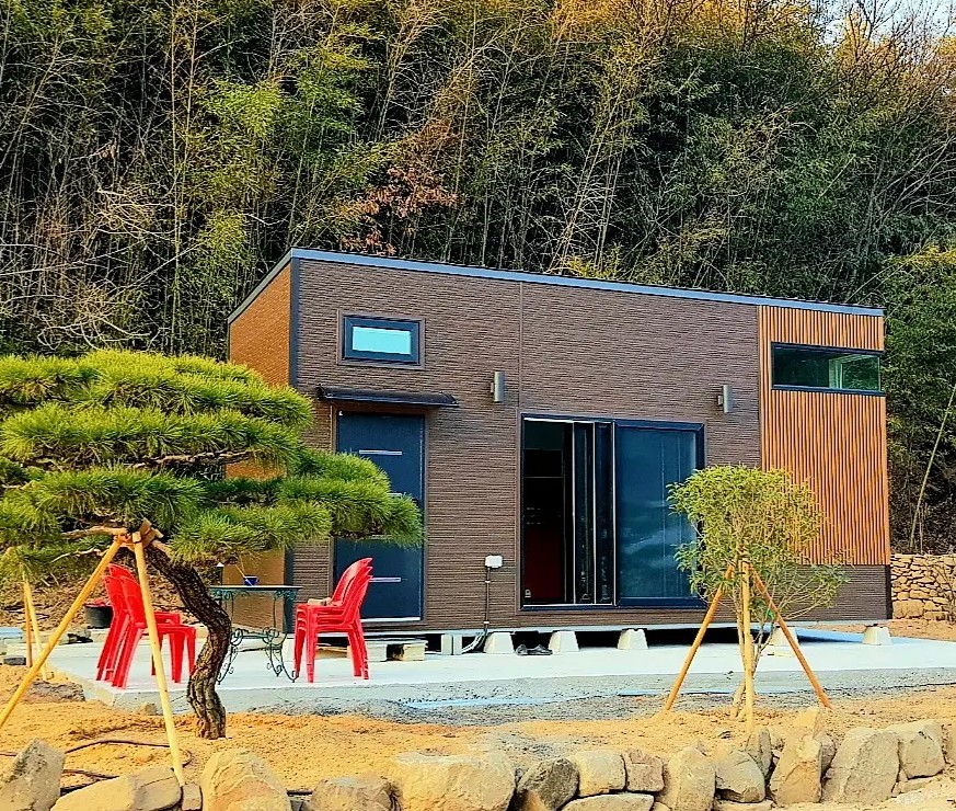 브라운 메탈사이딩 